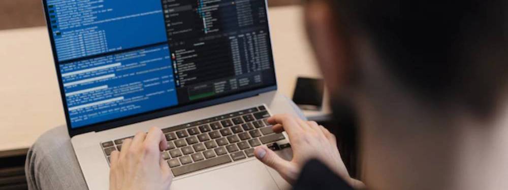 Исследование: доля open source в российских компаниях в 2025 году достигнет 64 %